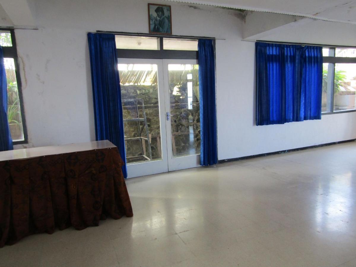 Hotel Pantes Sarangan Exterior photo