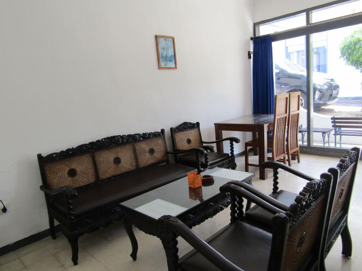 Hotel Pantes Sarangan Exterior photo